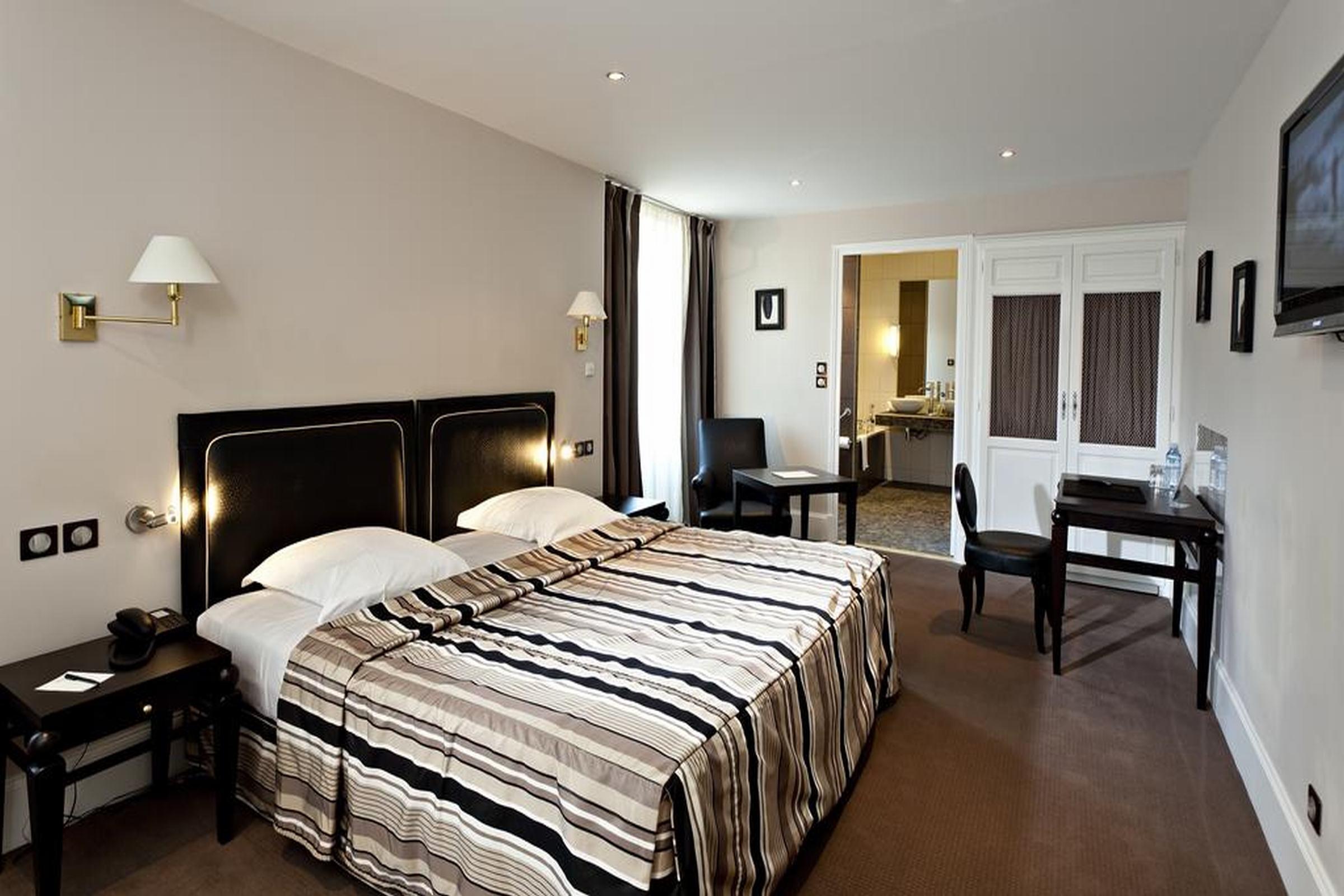 Najeti Hôtel de la Poste Beaune  Esterno foto